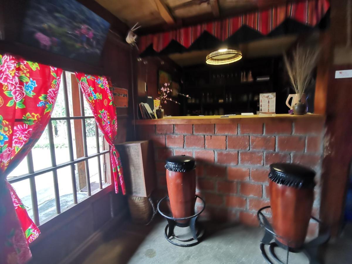Lo Lo Homestay & Cafe Meo Vac Экстерьер фото