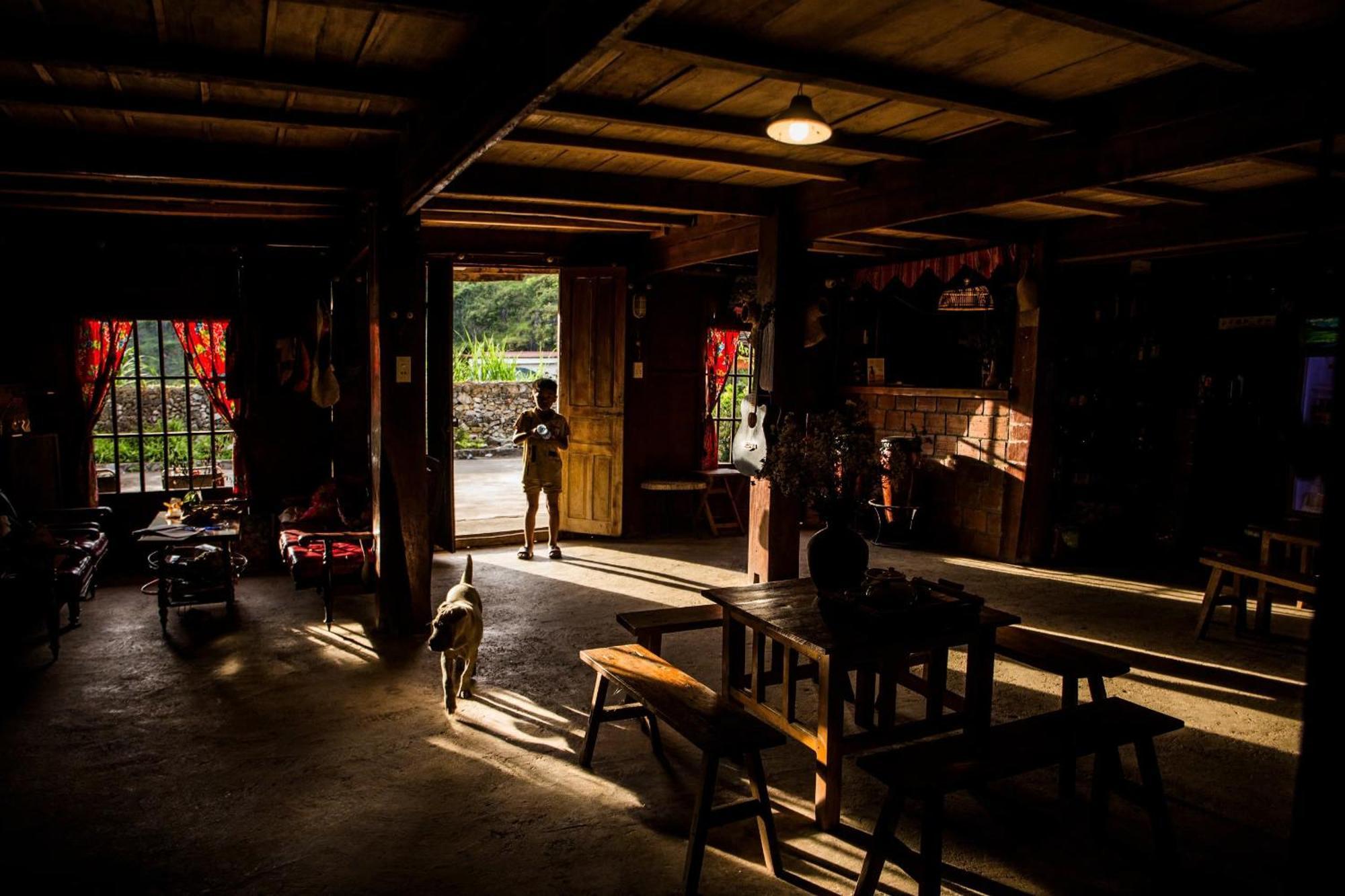 Lo Lo Homestay & Cafe Meo Vac Экстерьер фото